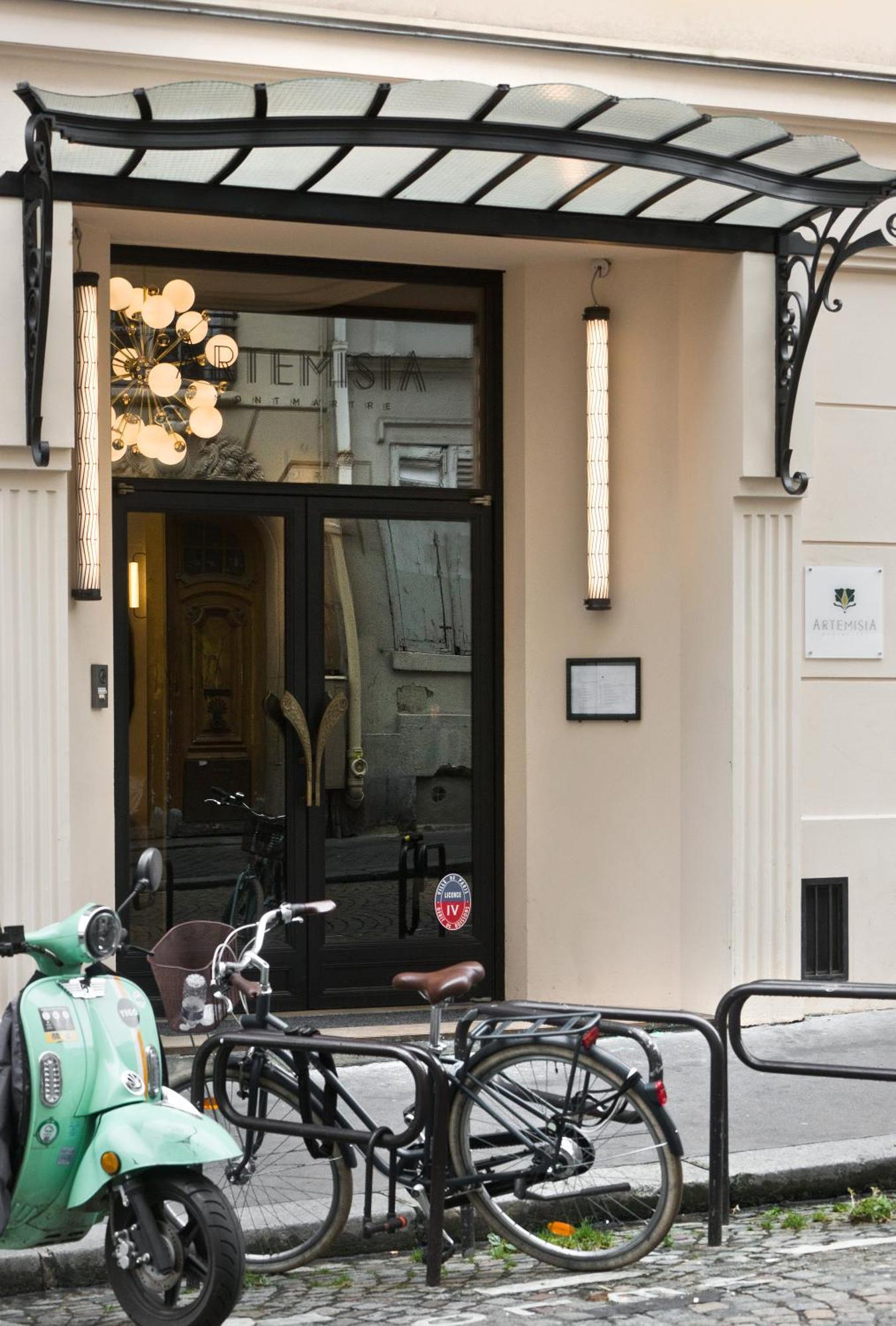 Artemisia Montmartre Hotel Paris Exterior photo